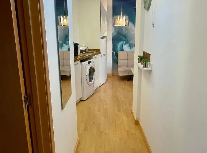 Estudio Junto A Plaza Merced * Màlaga